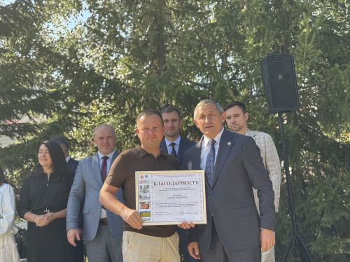 Глава Лаишевского района Ильдус Зарипов открыл полосу препятствий