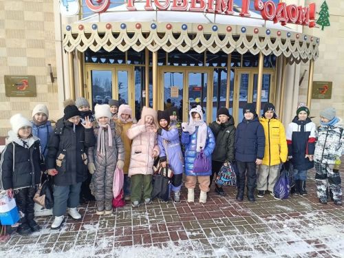 Лицеисты Лаишевского района посмотрели спектакль «Морозко»