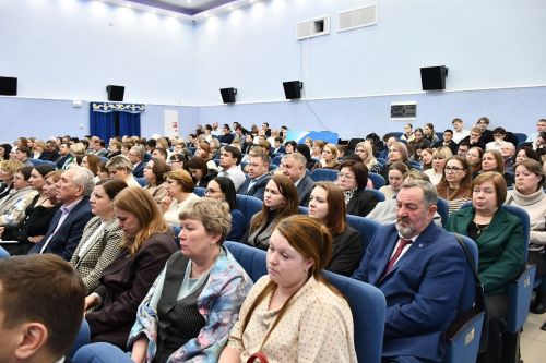 В районном доме культуры состоялась отчетная сессия Совета Лаишевского района