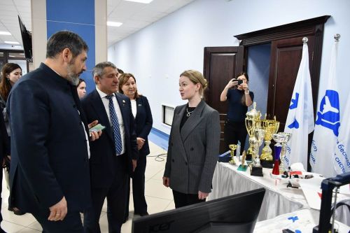 Район мәдәният йортында Лаеш район Советының хисап сессиясе узды