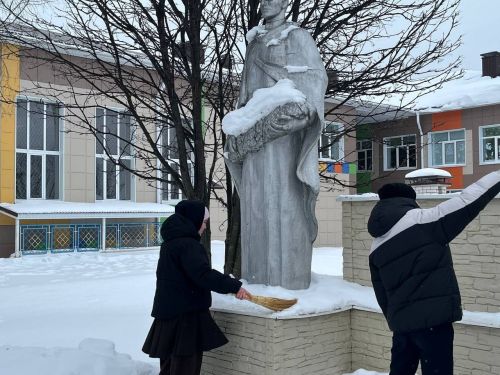 Учащиеся Лаишевского района взяли шефство над памятным местом