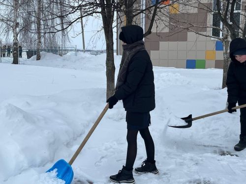 Учащиеся Лаишевского района взяли шефство над памятным местом