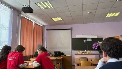 Первокурсники из Лаишевского района провели «Классную встречу» с учениками школы