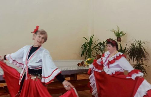 В воскресной школе весело встречали Масленицу