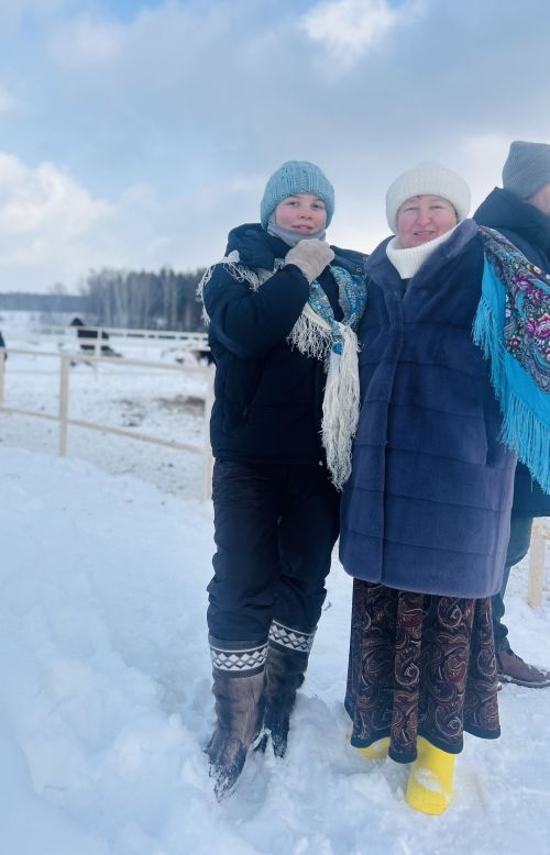 Масленица в конном клубе «Рассвет»: праздник с улыбками и ароматом блинов