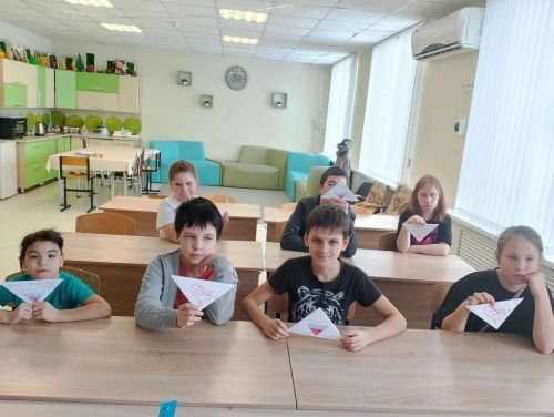 Воспитанники Лаишевского реабилитационного центра написали письма солдатам