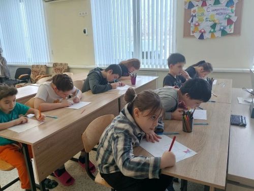 Воспитанники Лаишевского реабилитационного центра написали письма солдатам