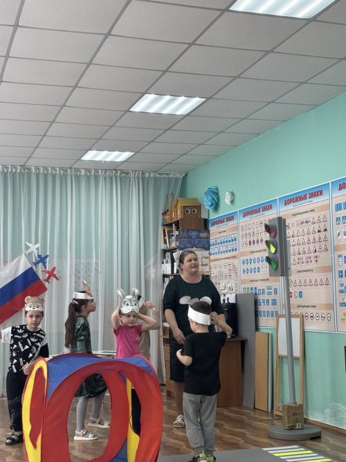 Встреча с ГИБДД и ГБУ «БДД»: учимся безопасности вместе с ЮИД