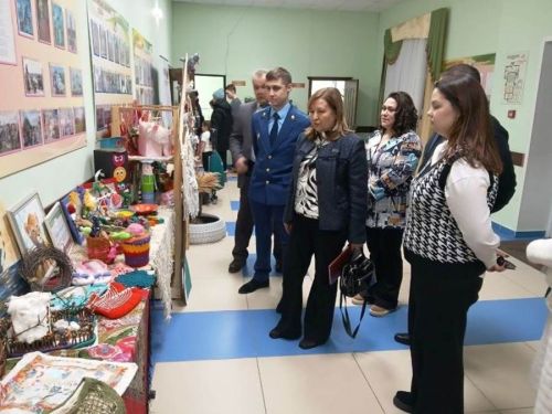 Егорьево җирлегендә җирле эшмәкәрләр күргәзмәсе һәм концерт