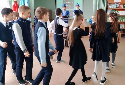 Именьково: Важный разговор о безопасности на дороге