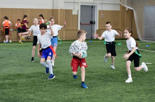 Школьники Лаишевского района соревновались в турнире по «Тэг-регби»