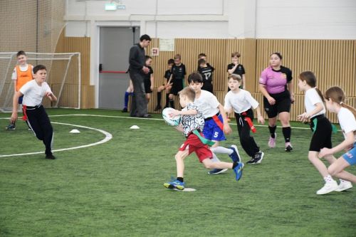 Школьники Лаишевского района соревновались в турнире по «Тэг-регби»
