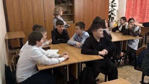 Крымская весна в Лаишево: школьники «прожили» историю полуострова за один урок