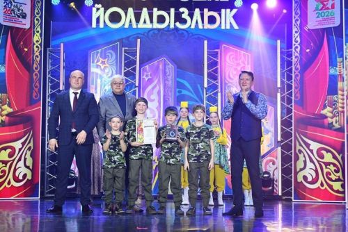 «Созвездие-Йолдызлык» фестиваленең якты мизгелләре: өченче урын белән котлауларны кабул итү