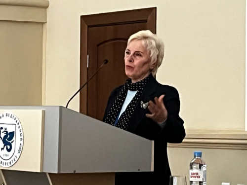 Звучит голос академика Андреева