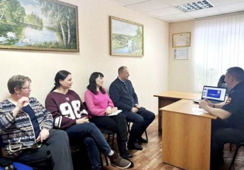 «Кама ягы» газетасы редакциясендә Лаеш районы буенча ЮХИДИ бүлеге башлыгы Раил Исламов белән очрашу узды.