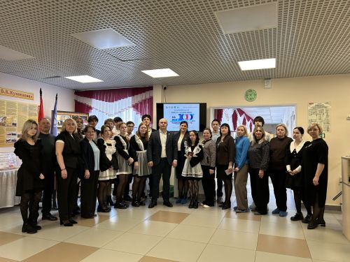Родители и школьники Лаишево вместе сдали пробный экзамен