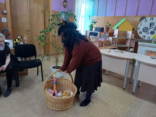 Лаеш балалар китапханәсендә «Китап битләре серләре» дип исемләнгән әдәби фуршет узды