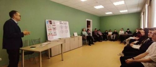Үз юлыбызны үзебез сайлыйбыз: Орловка мәктәбендә мөһим сөйләшү
