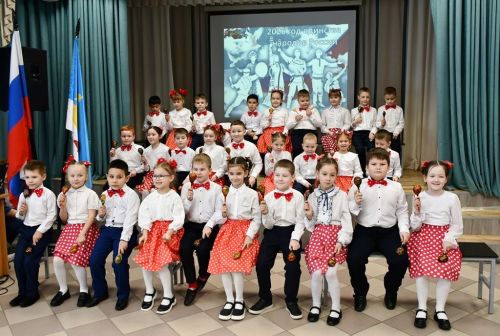 В Лаишевской школе №2 чествовали Год единства народов России