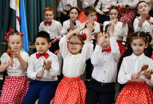 В Лаишевской школе №2 чествовали Год единства народов России
