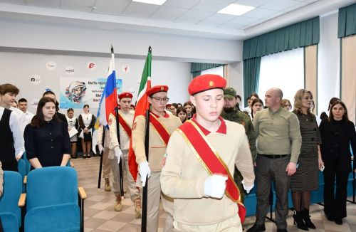 В Лаишевской школе №2 чествовали Год единства народов России