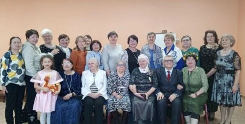 На праздновании женского дня в Лаишеве особое внимание уделили творчеству