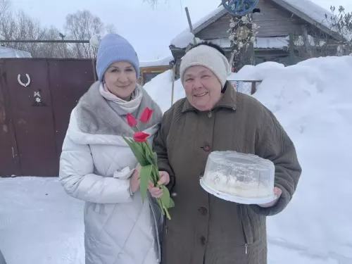 «Для любимых и единственных»: теплый концерт к 8 Марта в Среднедевятовском СДК тронул сердца!