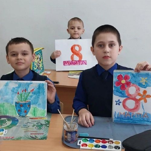 В Ташкирменской школе Лаишевского района отмечают женский день