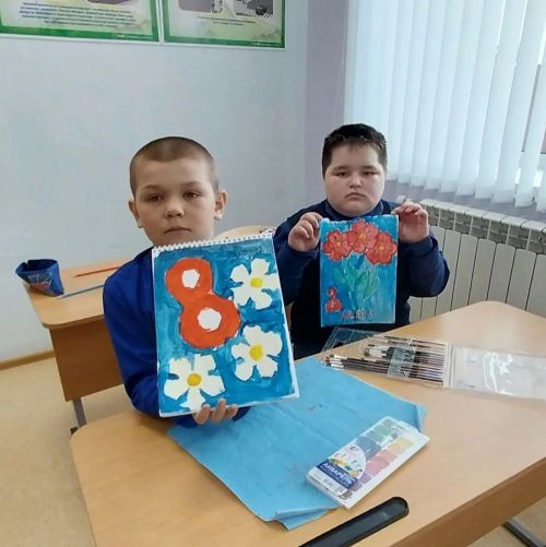 В Ташкирменской школе Лаишевского района отмечают женский день