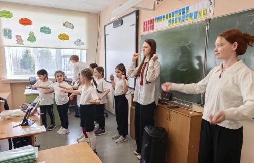 Габишев мәктәбендә Сәламәтлек көне: зарядка һәм интеллектуаль уен