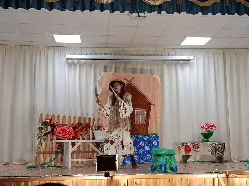 Именьковский СДК показал спектакль-мюзикл