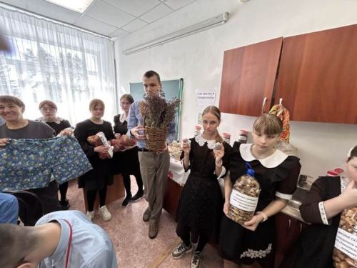 Начар күрүче балалар мәктәп-интернаты: патриотизм һәм хезмәт сөючәнлек