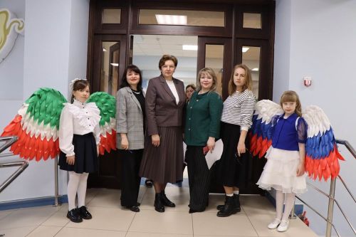 Район мәдәният йорты сәхнәсендә Лаеш районы мәктәп театрлары көч сынашты