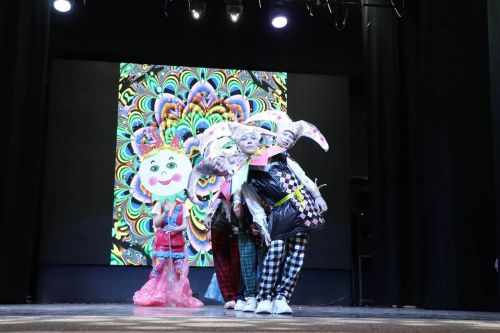 Район мәдәният йорты сәхнәсендә Лаеш районы мәктәп театрлары көч сынашты