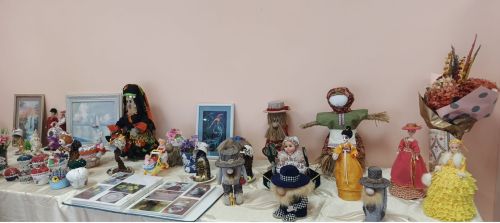 «Рукотворные чудеса» Валентины Тифоровой: в РДК открылась творческая выставка