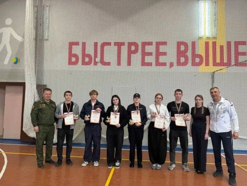 В Лаишевском техникуме состоялись соревнования по армрестлингу