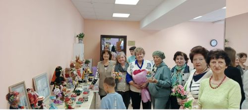 «Рукотворные чудеса» Валентины Тифоровой: в РДК открылась творческая выставка