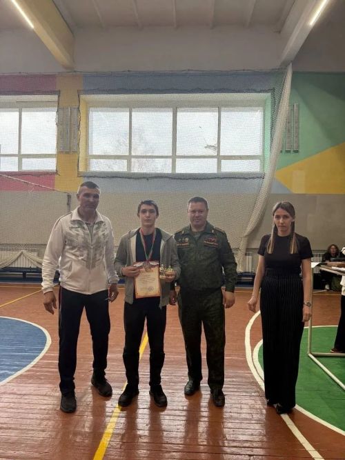 В Лаишевском техникуме состоялись соревнования по армрестлингу