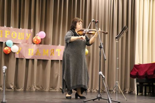 В Лаишевской школе искусств почтили память ушедших из жизни преподавателей
