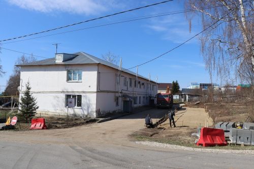 В Лаишеве продолжают благоустраивать территории по программе «Наш двор»