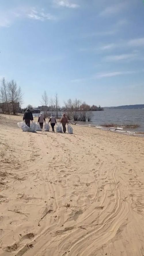 Берега Волги очистили в Лаишевском районе