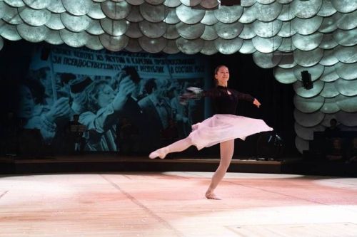 Лаеш горурлыгы — Илсөяр Иксанова: Камал театрында шагыйрәнең юбилей тантанасы узды