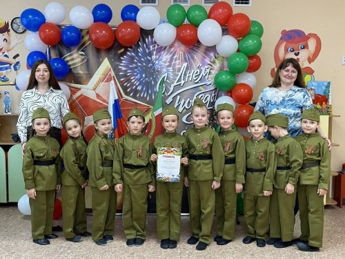 В Лаишевском районе провели смотр строя и песни среди детских садов