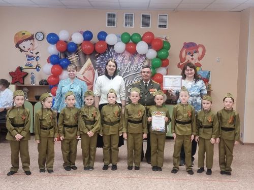 В Лаишевском районе провели смотр строя и песни среди детских садов