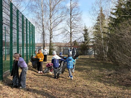 Учащиеся Лаишевского района выступают за чистоту улиц