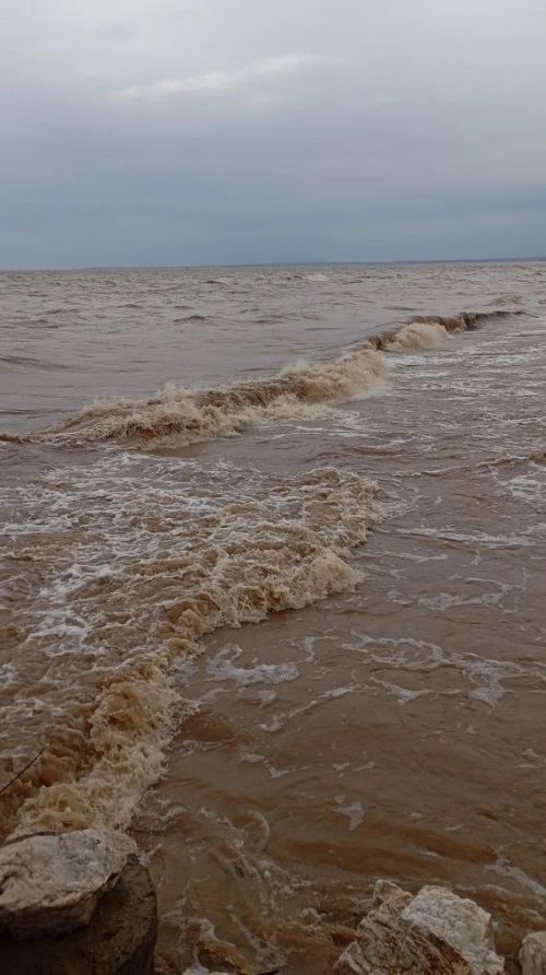 Неспокойно Камское море