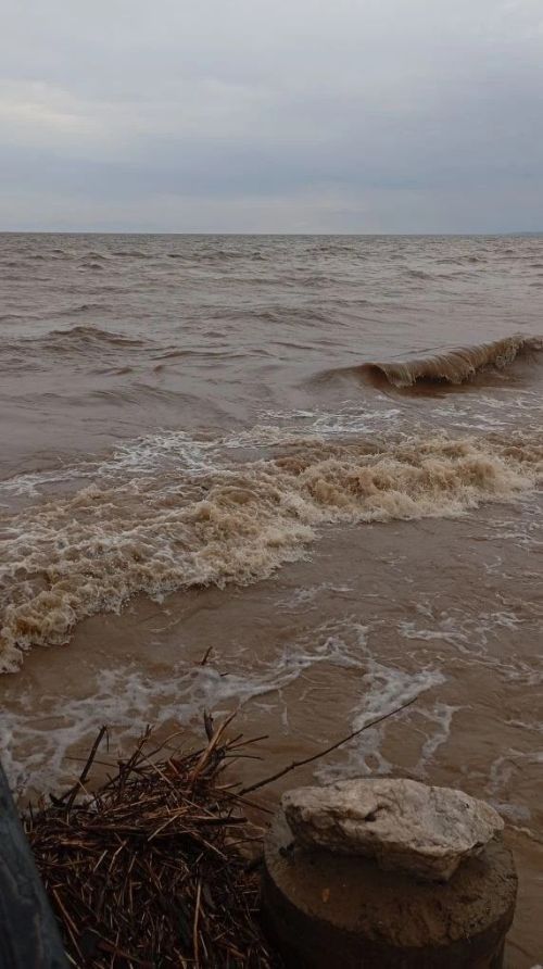 Неспокойно Камское море