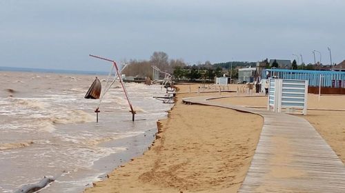 Неспокойно Камское море