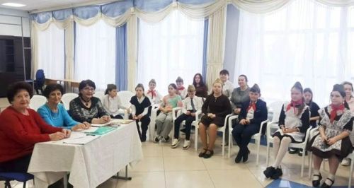 «Без хәтерлибез, без горурланабыз»: нәфис сүз бәйгесенә сугыш балалары чакырылды